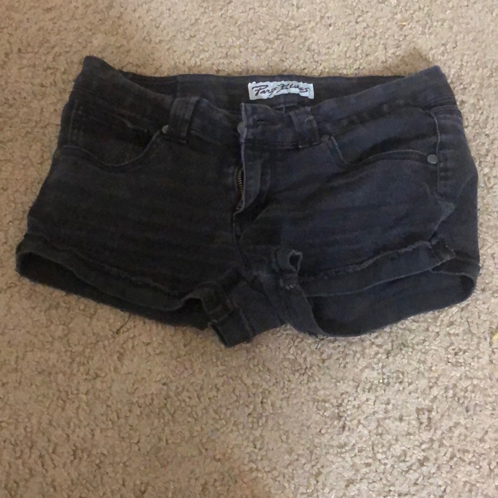 Black short shorts